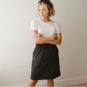 ALBION | Black the away Mini Skirt